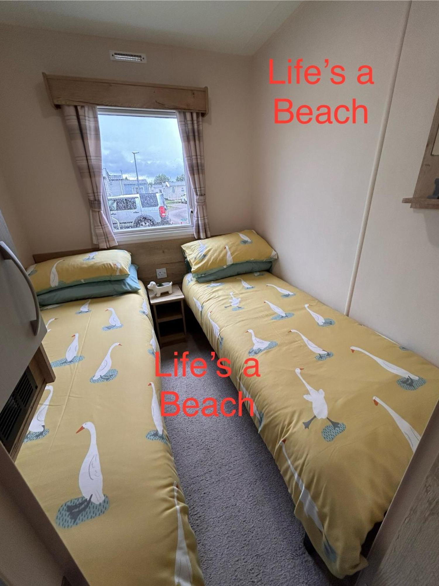 Lifes A Beach On Presthaven Sands Prestatyn Dış mekan fotoğraf